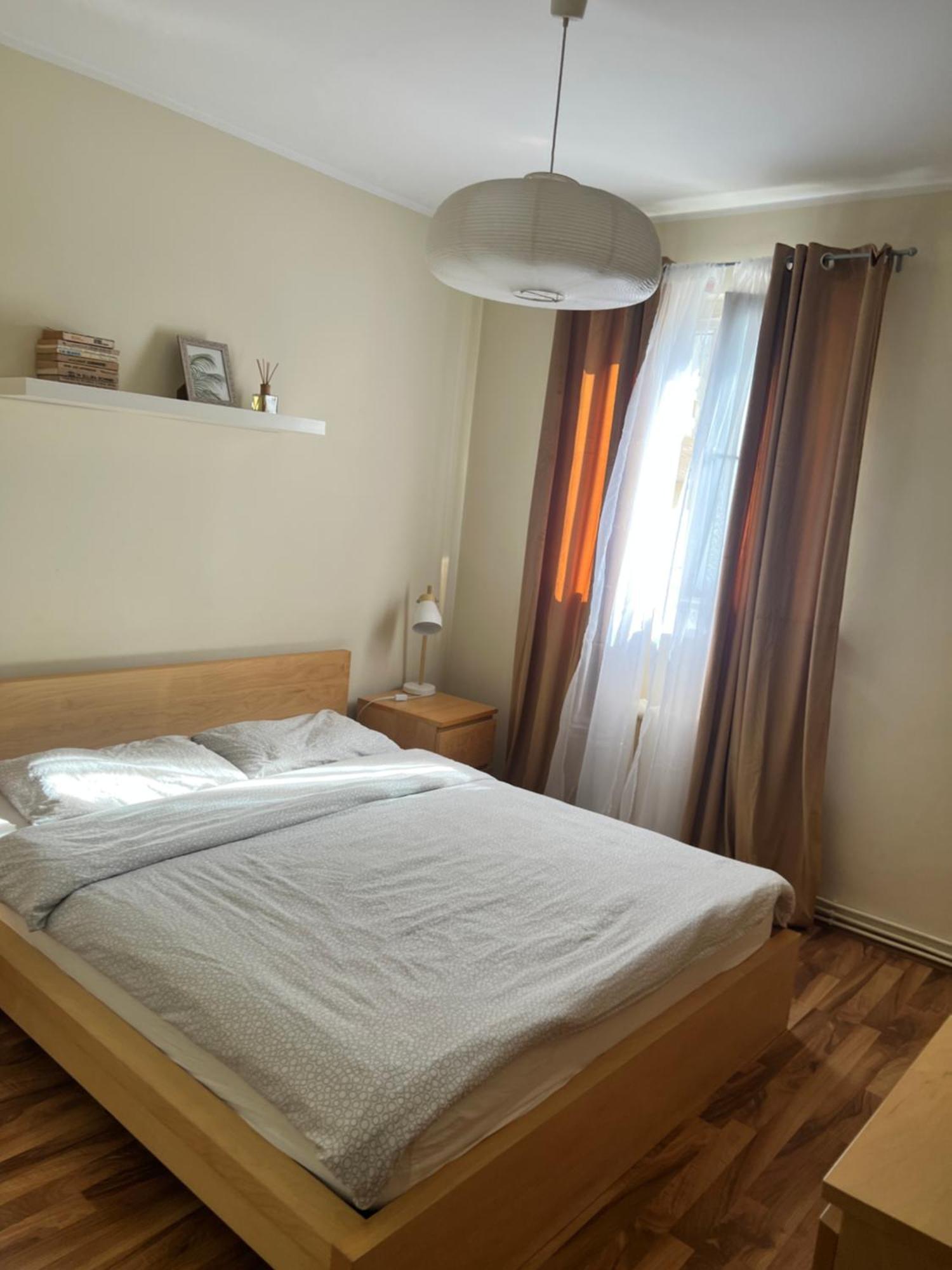 Middle Of The Boulevard Apartament